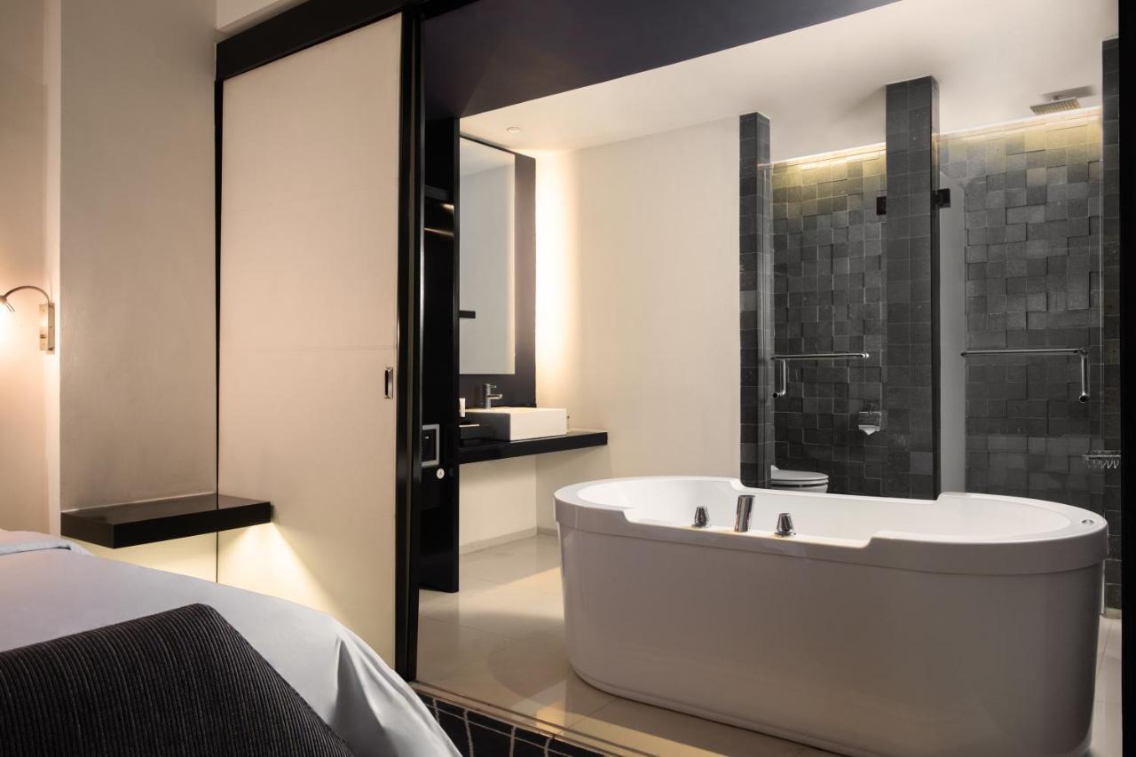 Artotel Ts Suites Сурабая Экстерьер фото